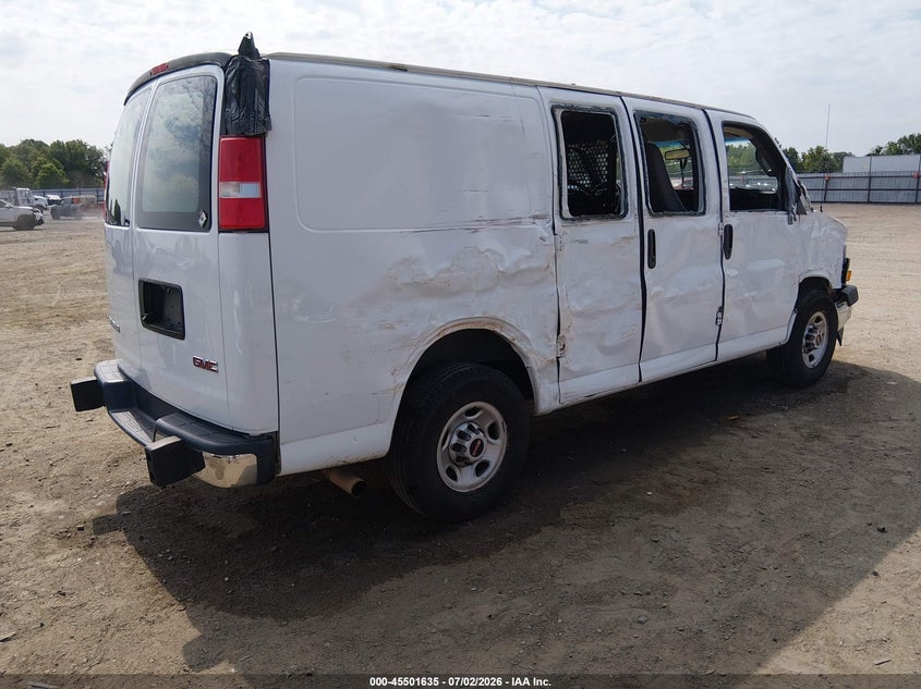 2020 GMC SAVANA CARGO auction photo 4
