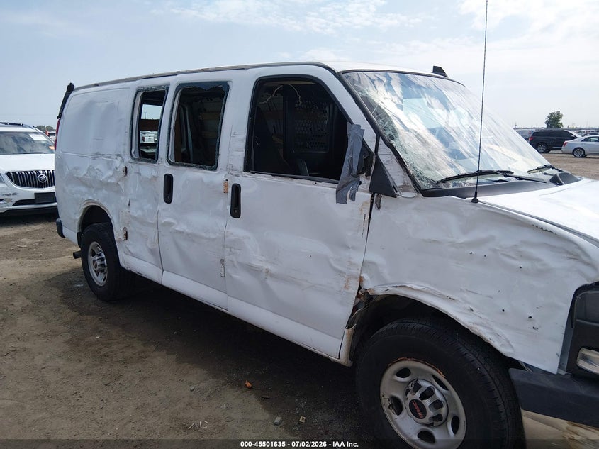 2020 GMC SAVANA CARGO auction photo 6