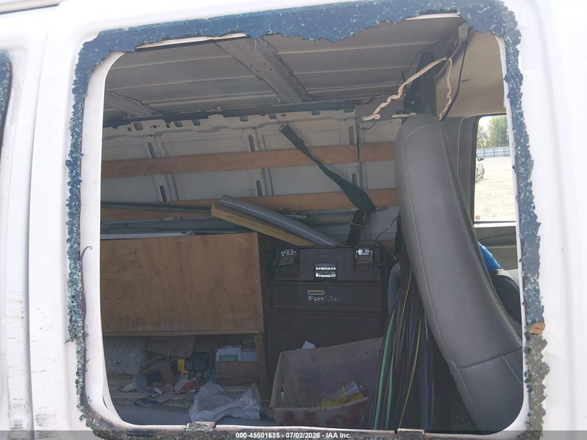 2020 GMC SAVANA CARGO auction photo 8
