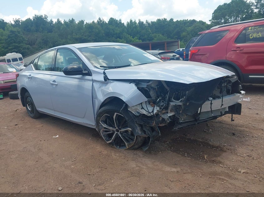 2025 NISSAN ALTIMA auction photo 1