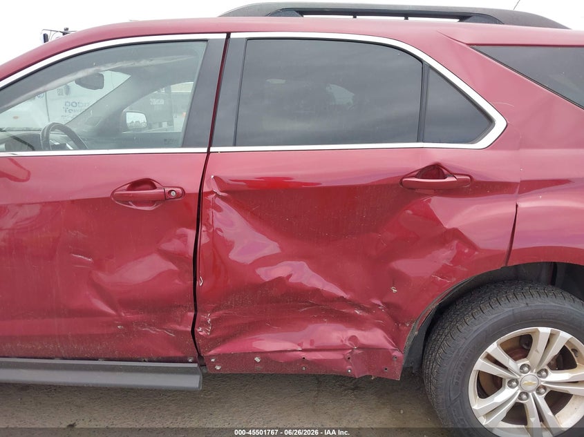2011 CHEVROLET EQUINOX auction photo 6