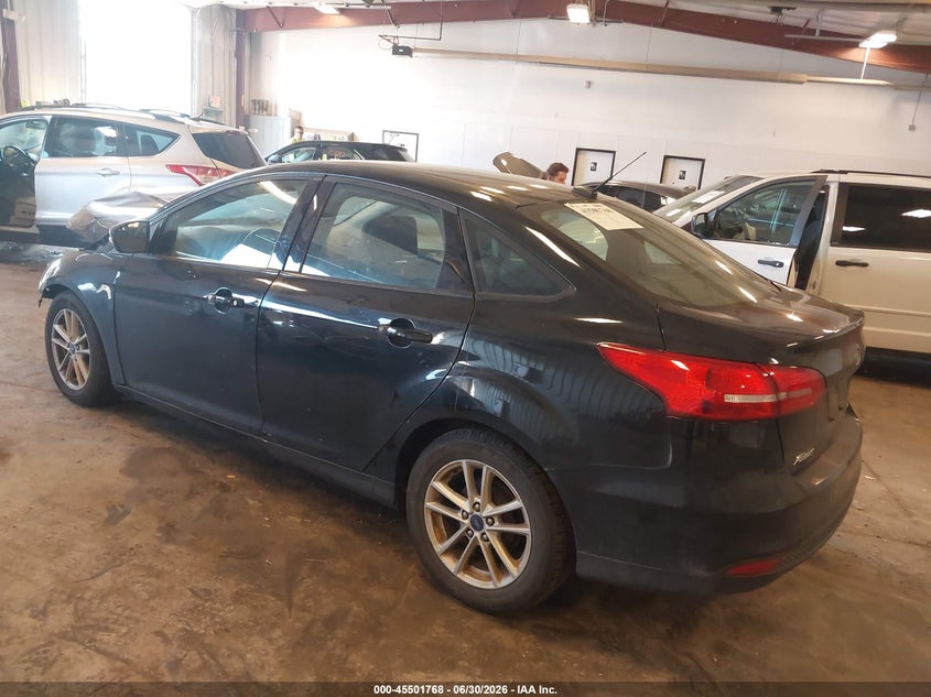 Vin: 1fadp3f26jl310795, lot: 45999984, ford focus se 20183