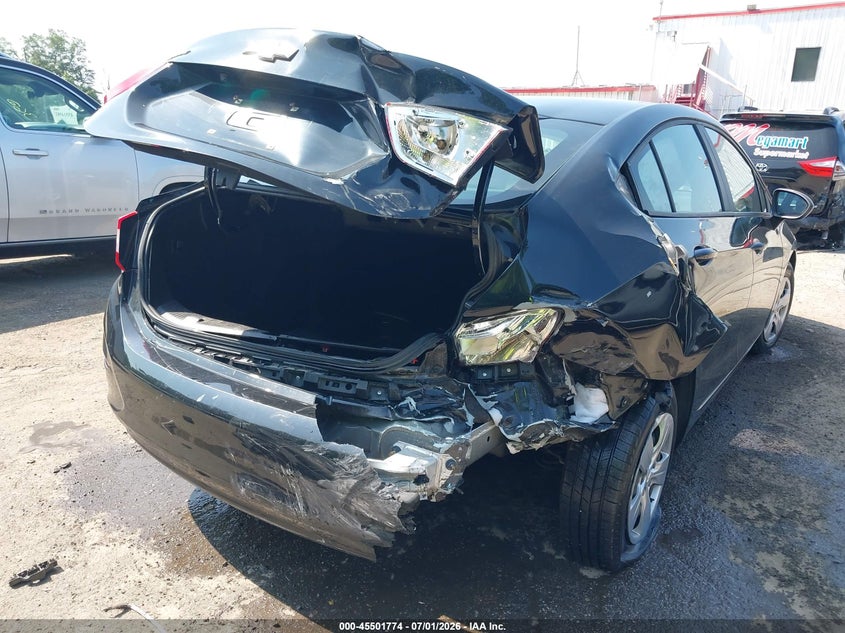 CHEVROLET CRUZE 2018 VIN 1G1BC5SM3J7139148