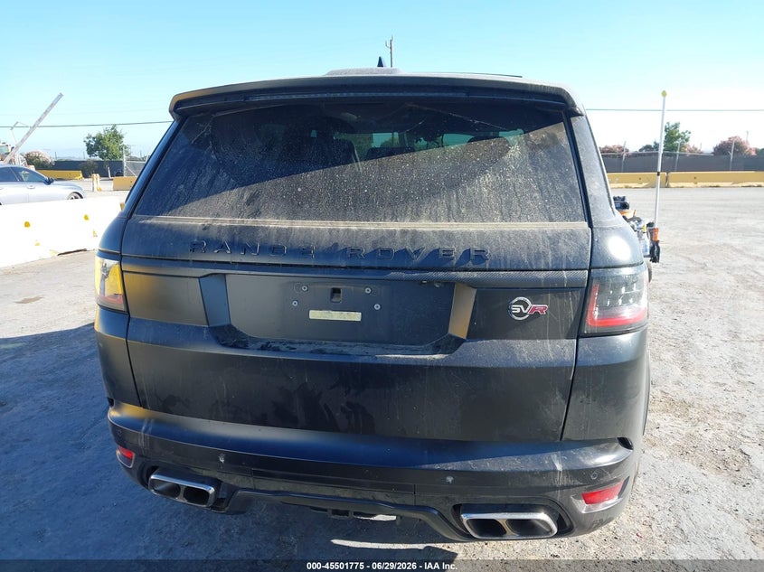 2022 Land Rover Range Rover Sport Svr/Svr Carbon Edition VIN: SALWZ2RE4NA235926 Lot: 45501775