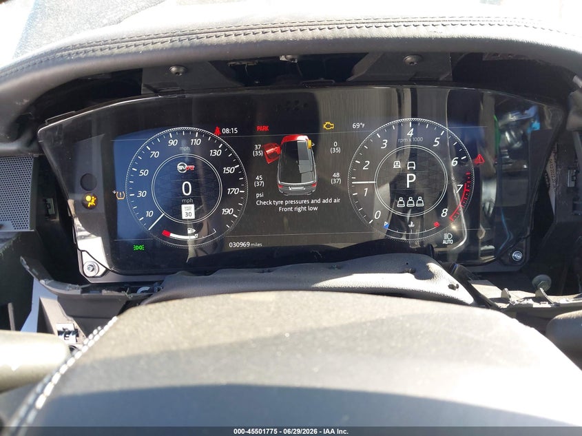2022 Land Rover Range Rover Sport Svr/Svr Carbon Edition VIN: SALWZ2RE4NA235926 Lot: 45501775