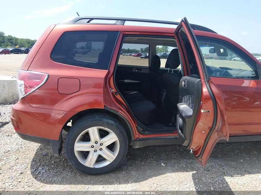 SUBARU FORESTER 2010 VIN JF2SH6CC1AH760131