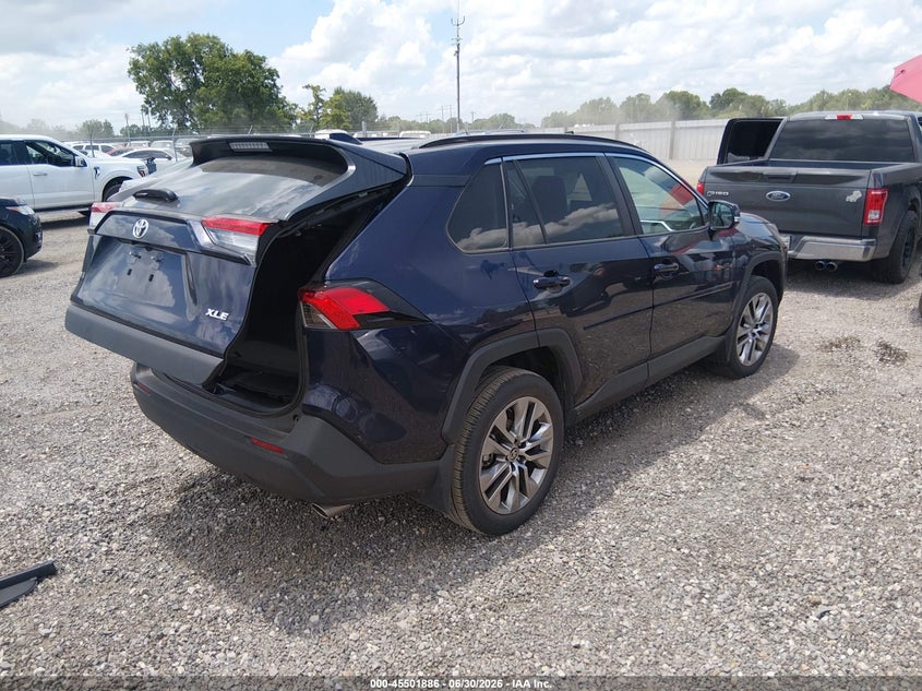 2025 TOYOTA RAV4 auction photo 4
