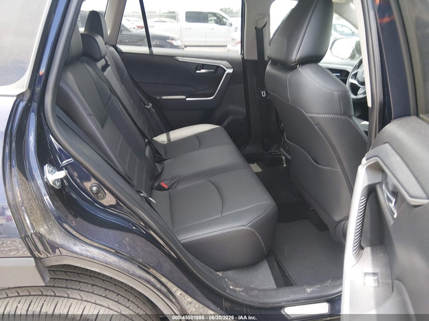 2025 TOYOTA RAV4 auction photo 8