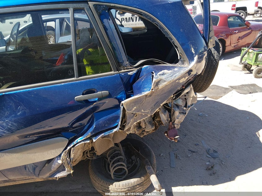 2005 TOYOTA RAV4 auction photo 6