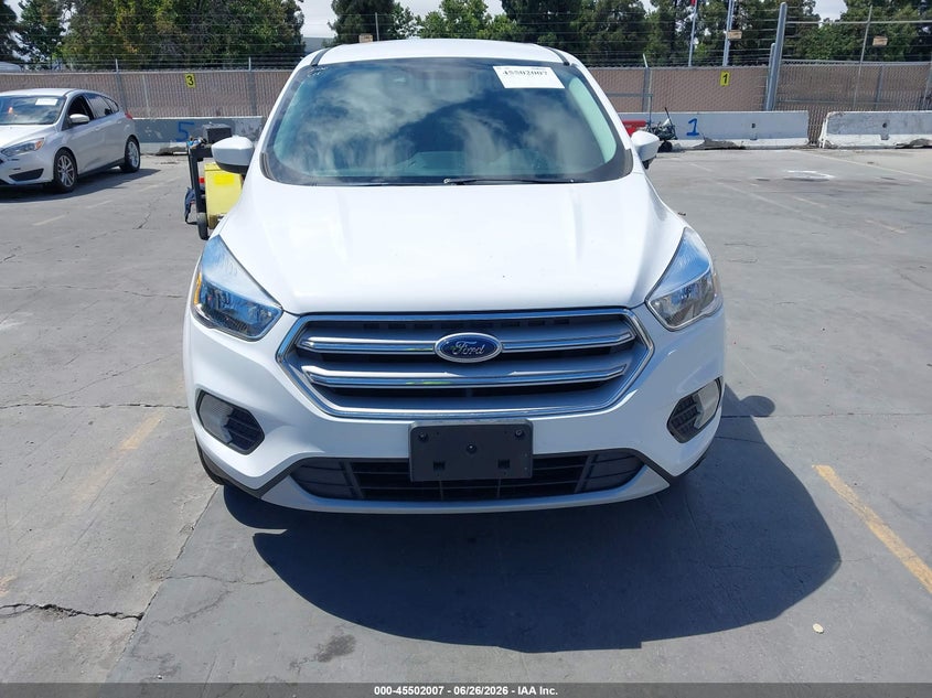AtlanticExpress - Ford Escape