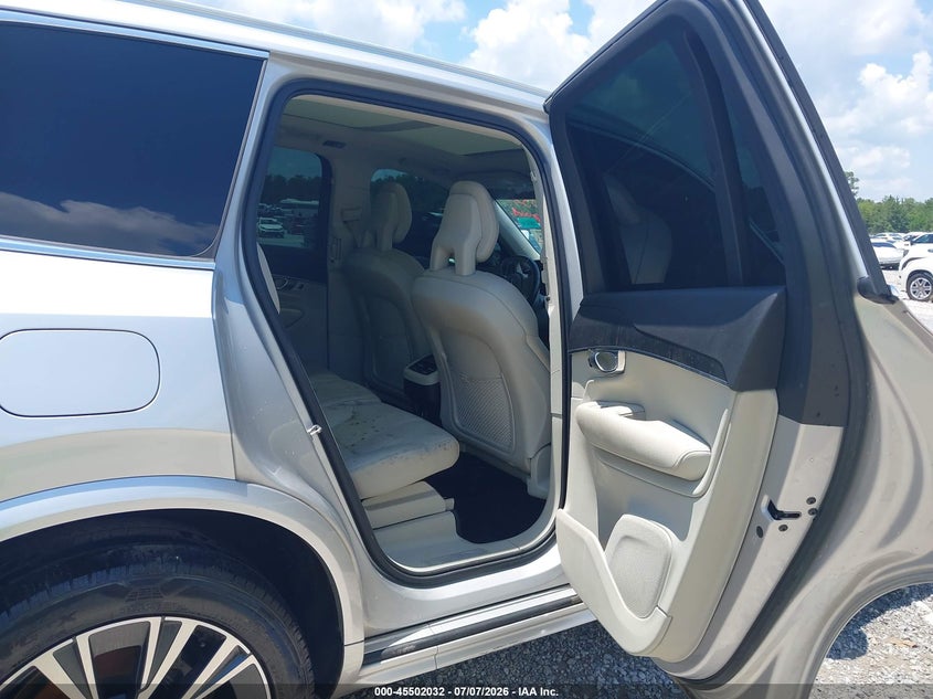 2020 Volvo Xc90 T5 Momentum 7 Passenger VIN: YV4102CK9L1555215 Lot: 45502032