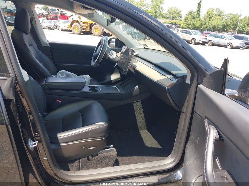 2022 TESLA MODEL Y auction photo 5