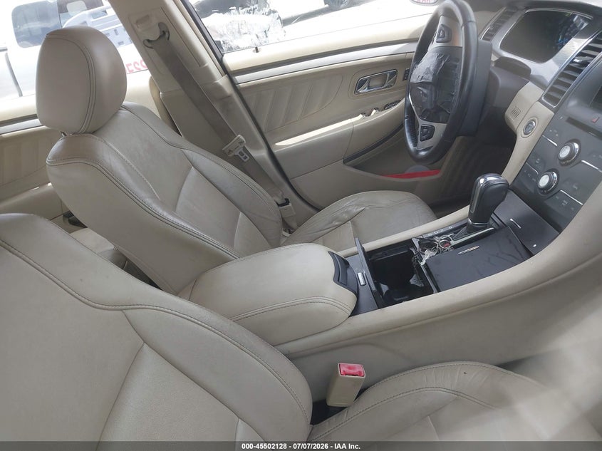 2015 FORD TAURUS auction photo 5