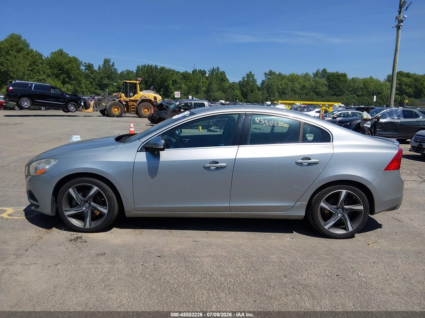 2012 Volvo S60 T6 VIN: YV1902FH6C2083257 Lot: 45502226