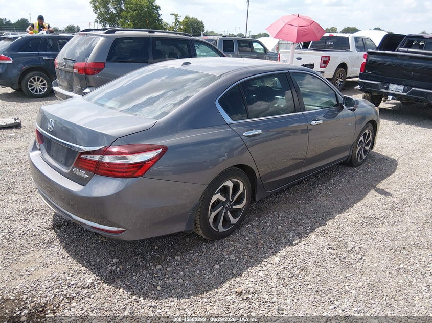 2017 HONDA ACCORD auction photo 4