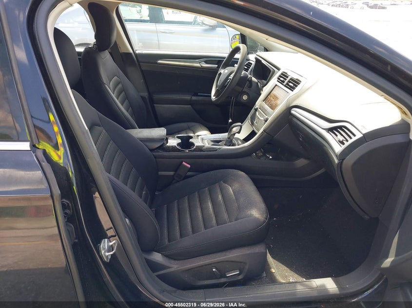 2015 FORD FUSION auction photo 5