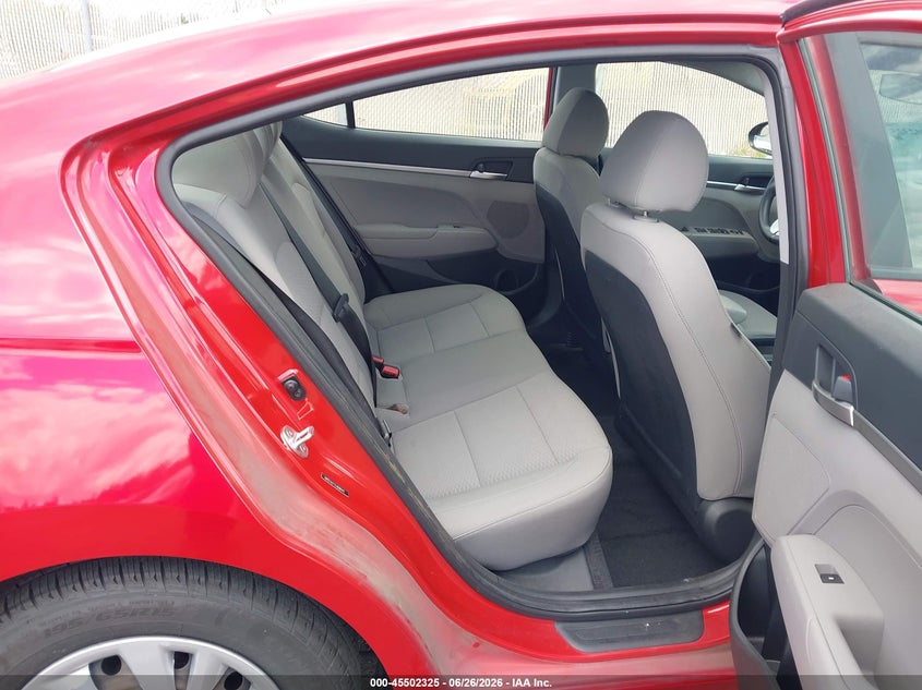 2020 HYUNDAI ELANTRA auction photo 8