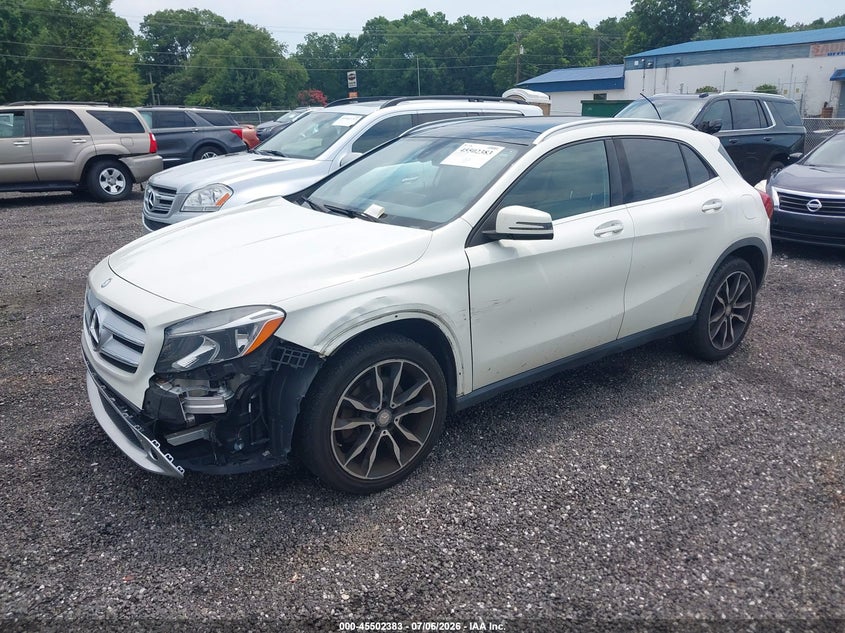 2016 MERCEDES-BENZ GLA 250 auction photo 2
