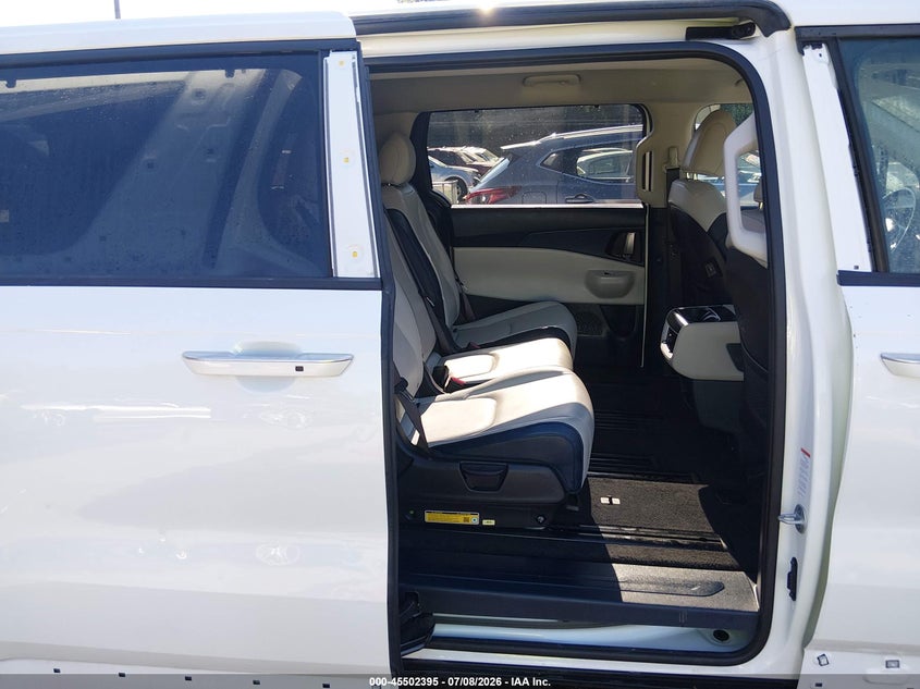 2025 Kia Carnival Mpv Ex VIN: KNDNC5K36S6543757 Lot: 45502395