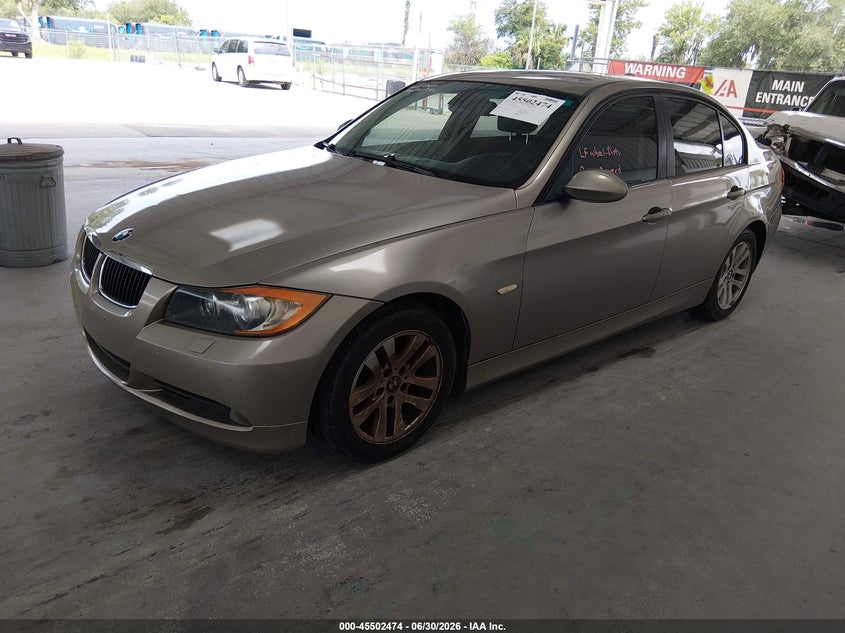 2007 BMW 328XI auction photo 2