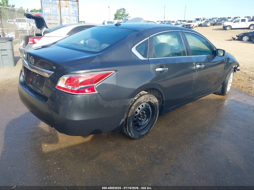2015 NISSAN ALTIMA auction photo 4