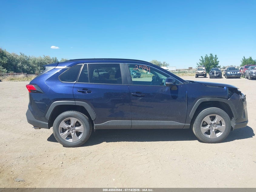 AtlanticExpress - Toyota RAV4