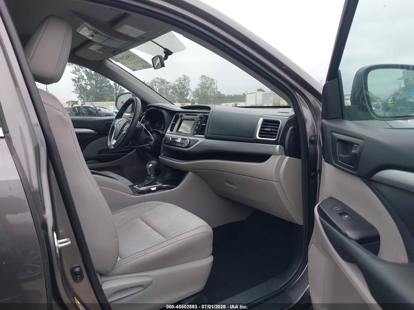 AtlanticExpress - Toyota Highlander