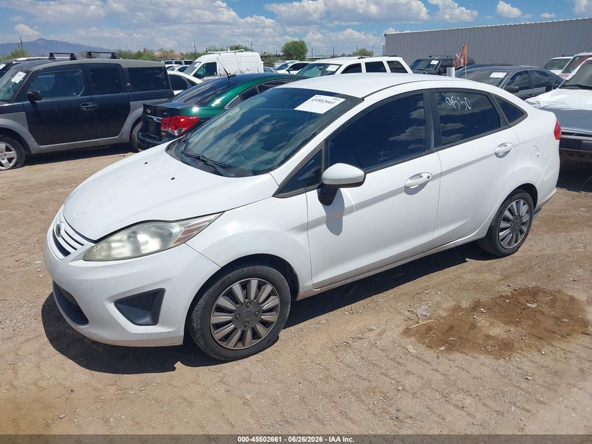 2013 Ford Fiesta S 3FADP4AJ3DM144405 photo 1