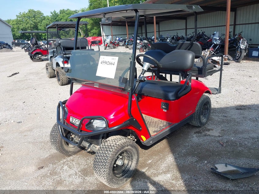 2022 EZ-GO GOLF CART auction photo 2