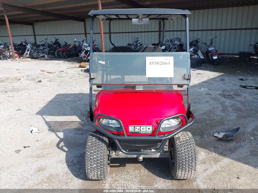 2022 EZ-GO GOLF CART auction photo 5