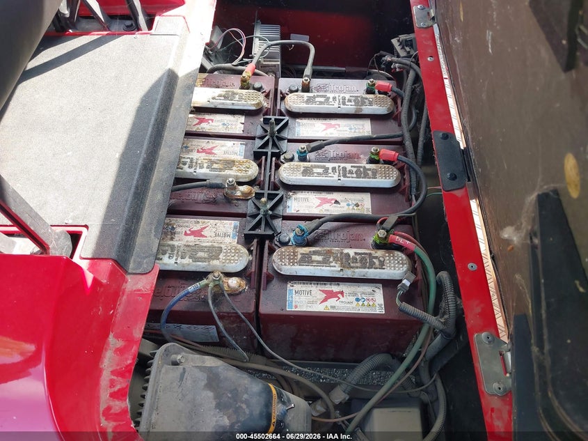 2022 EZ-GO GOLF CART auction photo 8