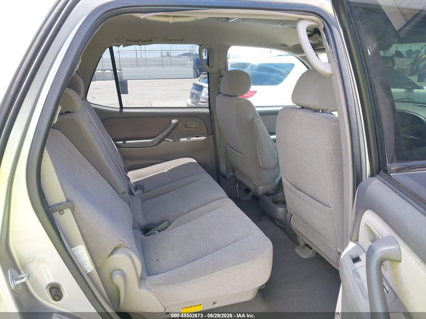 2002 Toyota Sequoia Sr5 V8 VIN: 5TDZT34AX2S132301 Lot: 45502673
