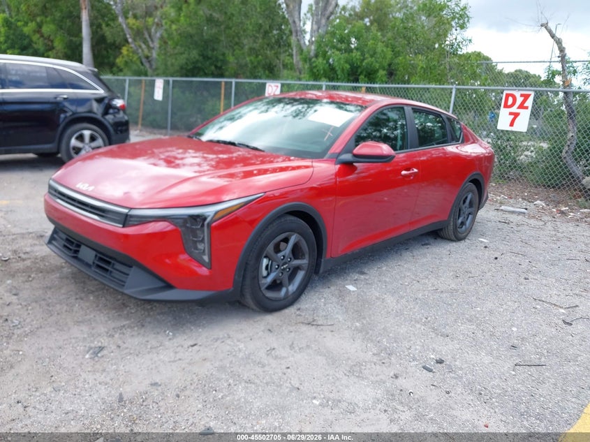 Vin: 3kpft4de8se218518, lot: 46000921, kia k4 lxs 20252