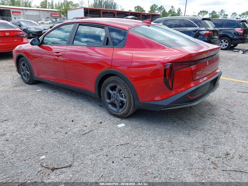 Vin: 3kpft4de8se218518, lot: 46000921, kia k4 lxs 20253