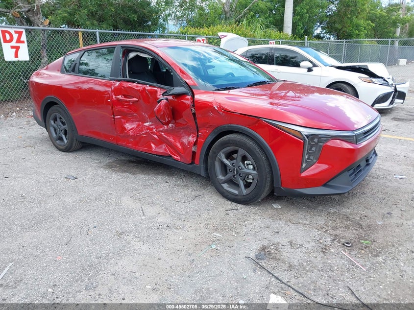 2025 KIA K4 auction photo 1