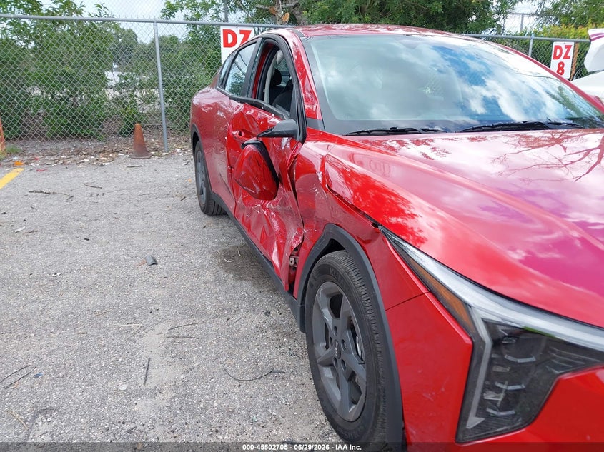 2025 KIA K4 auction photo 6