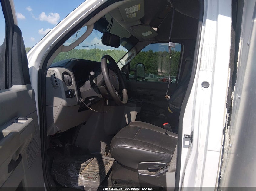 2022 FORD E-350 CUTAWAY N/A N/A