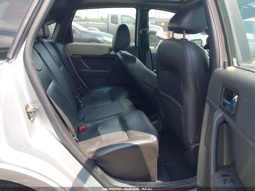 2009 FORD FOCUS auction photo 8