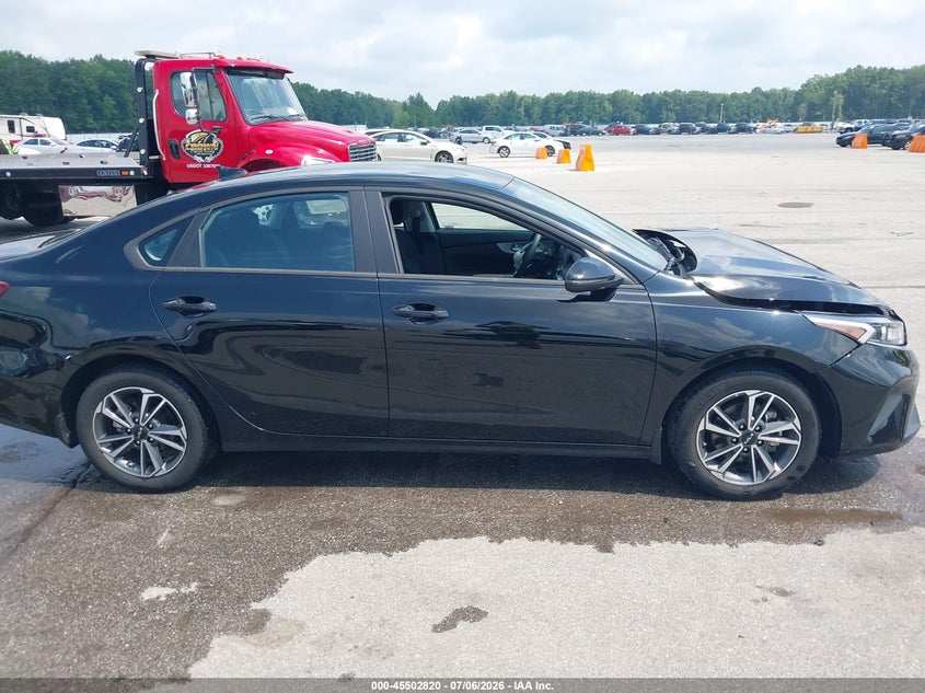2023 KIA FORTE SEDAN 2.0L I-4 DOHC, VVT, 147HP