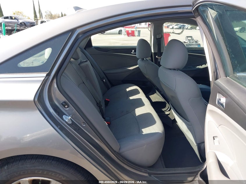 2011 HYUNDAI SONATA SEDAN 2.4L I-4 DI, DOHC, VVT, 190HP