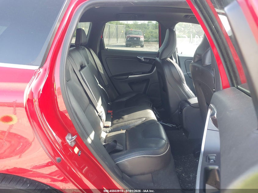 2016 Volvo Xc60 T6 Drive-E R-Design VIN: YV449MRP0G2868736 Lot: 45502915