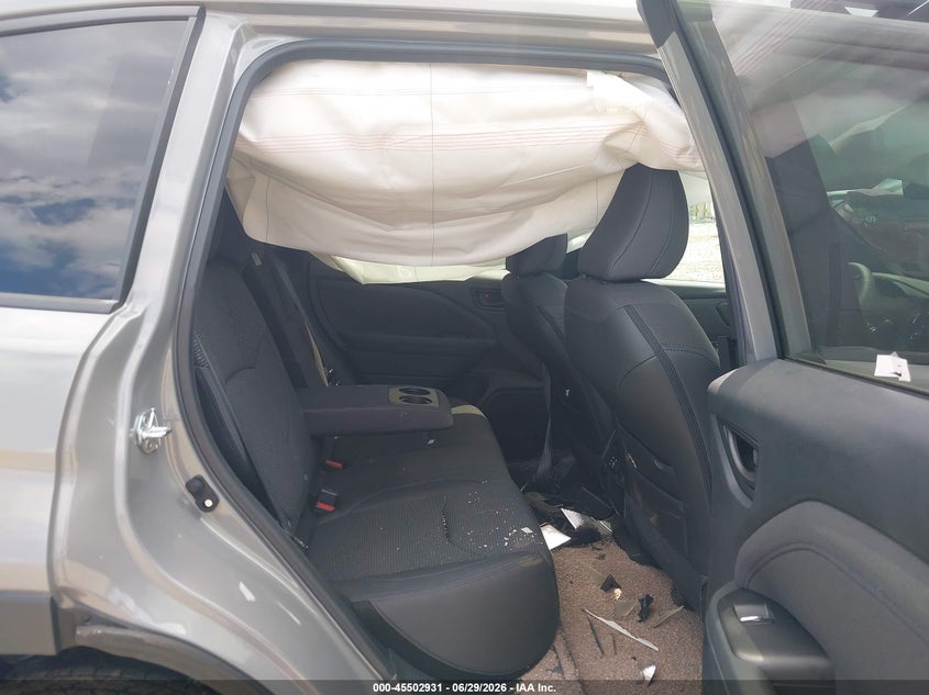 2026 SUBARU FORESTER auction photo 8