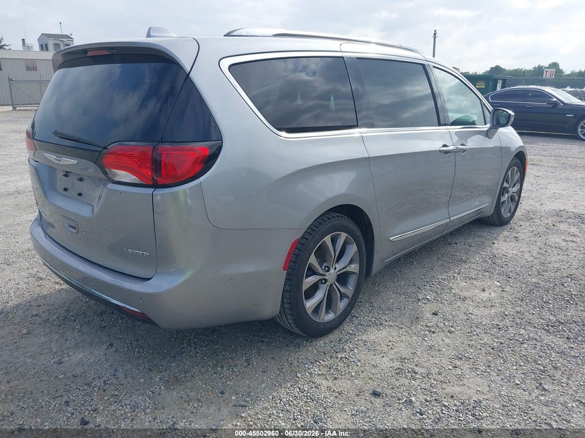 2019 CHRYSLER PACIFICA auction photo 4