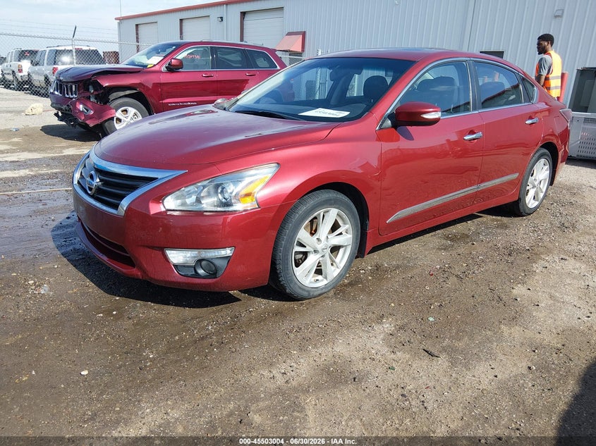 2014 Nissan Altima, Град, IAAI, VIN 1N4AL3APXEC410230 — фото 2