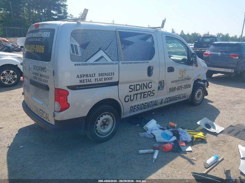 2014 NISSAN NV200 auction photo 4