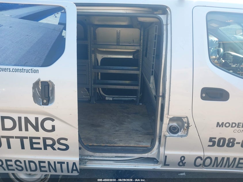2014 NISSAN NV200 auction photo 8