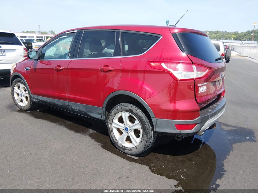 Vin: 1fmcu0gx3dud53654, lot: 46001296, ford escape se 20133