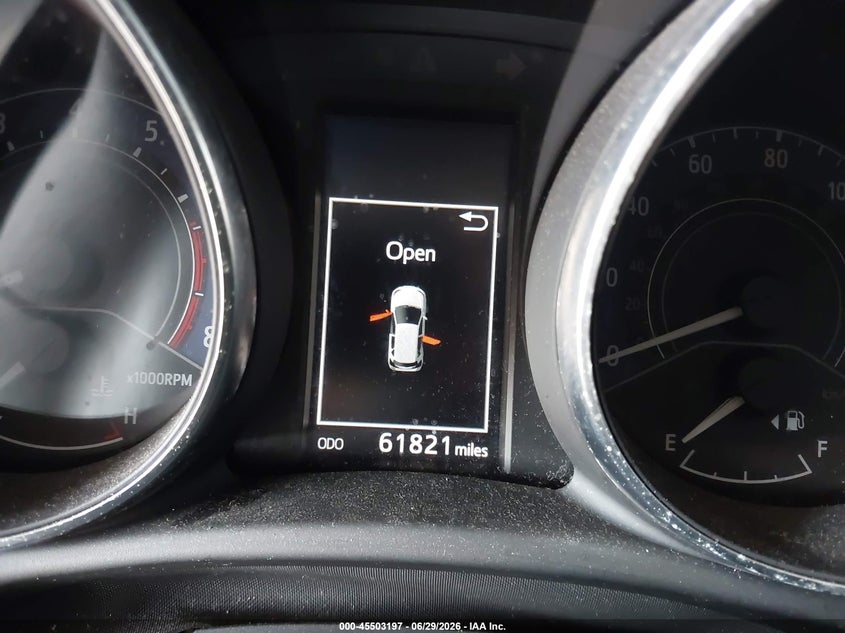 2018 TOYOTA COROLLA IM auction photo 7