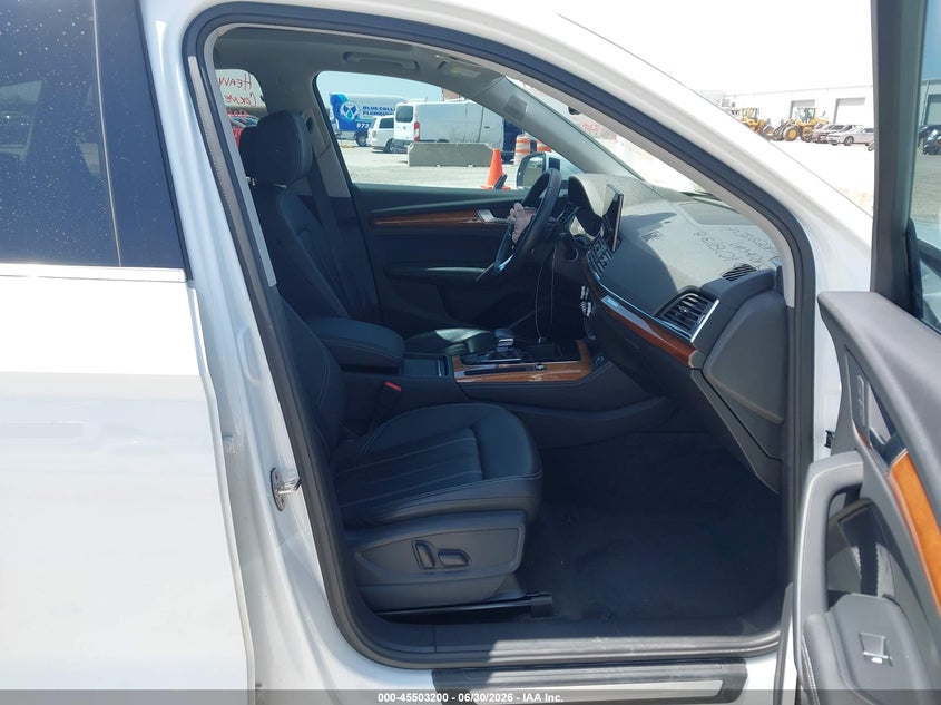 2021 AUDI Q5 auction photo 5