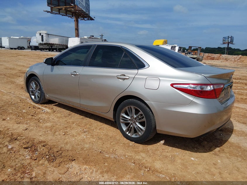 2016 TOYOTA CAMRY auction photo 3